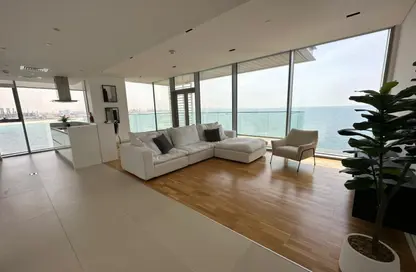Apartment - 4 Bedrooms - 5 Bathrooms for sale in Apartment Building 5 - Bluewaters Residences - Bluewaters - Dubai