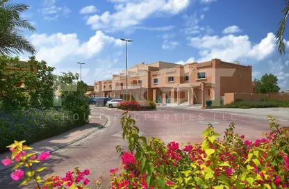 Villa - 5 Bedrooms - 6 Bathrooms for rent in Mediterranean Style - Al Reef Villas - Al Reef - Abu Dhabi