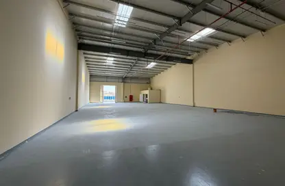 Warehouse - Studio - 1 Bathroom for rent in Al Sajaa Industrial - Al Sajaa - Sharjah