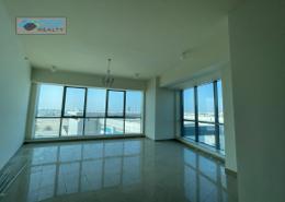 Apartment - 1 bedroom - 2 bathrooms for rent in Julphar Residential Tower - Julphar Towers - Al Nakheel - Ras Al Khaimah