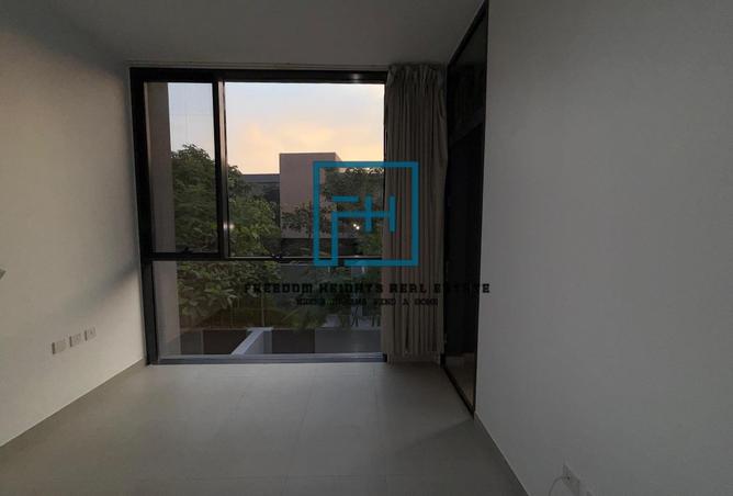 16012374 - Property Image 2