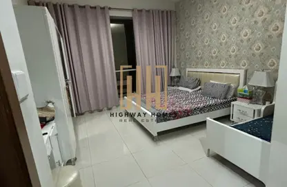 شقة - 2 غرف نوم - 3 حمامات للبيع في برج صحارى 6 - مجمع صحارى - النهدة - الشارقة شقة - 2 غرف نوم - 3 حمامات للبيع في برج صحارى 6 - مجمع صحارى - النهدة - الشارقة