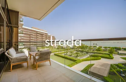 Apartment - 3 Bedrooms - 4 Bathrooms for sale in The 8 - The Crescent - Palm Jumeirah - Dubai
