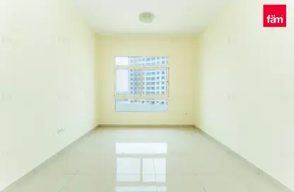 Apartment - 1 Bedroom - 2 Bathrooms for sale in Etlala Residence 1 - Etlala Residence - Dubai Land Residence Complex - Dubai