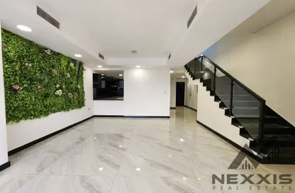فيلا - 4 غرف نوم - 6 حمامات للايجار في مروة هومز 2 - الضاحية 13 - قرية الجميرا سركل - دبي