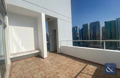 صورة لـ تراس شقة - 2 غرف نوم - 2 حمامات للايجار في برج كاسكيد - دبي مارينا - دبي ، صورة رقم 1