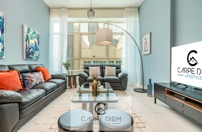 Living Room image for: Apartment - 2 Bedrooms - 2 Bathrooms for rent in Marina View Tower A - Marina View - Dubai Marina - Dubai, Image 1