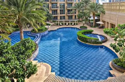 Apartment - 3 Bedrooms - 3 Bathrooms for rent in Standpoint Towers - Downtown Dubai - Dubai