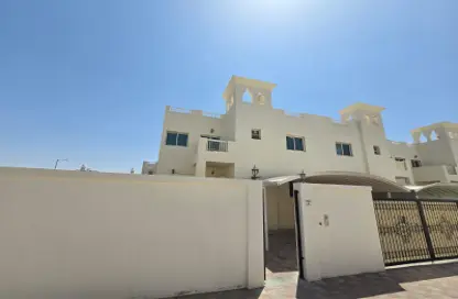 فيلا - 5 غرف نوم - 5 حمامات للايجار في مدينة محمد بن زايد - أبوظبي
