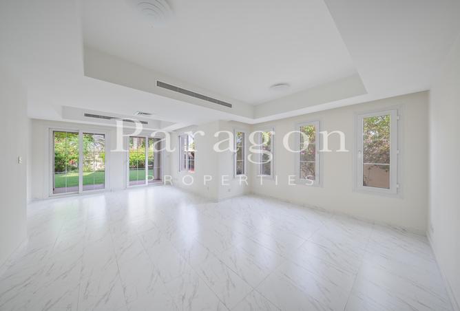 16005386 - Property Image 2