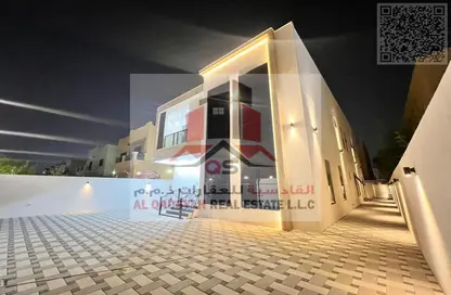 فيلا - 5 غرف نوم - 7 حمامات للبيع في 1 المويهات - المويهات - عجمان