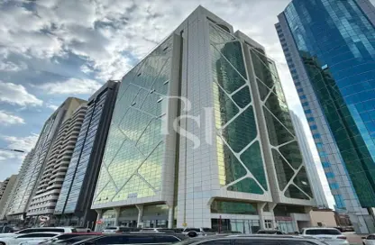 Retail - Studio for rent in Corniche Road - Abu Dhabi