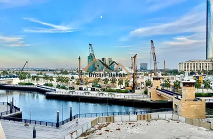 Apartment - 2 Bedrooms - 3 Bathrooms for rent in The Pearl - Al Jaddaf - Dubai