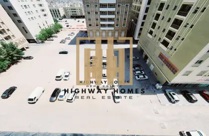 Apartment - 2 Bedrooms - 2 Bathrooms for rent in Muwaileh 29 Building - Muwaileh - Sharjah