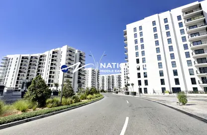 Apartment - 1 Bedroom - 1 Bathroom for rent in Waters Edge - Yas Island - Abu Dhabi