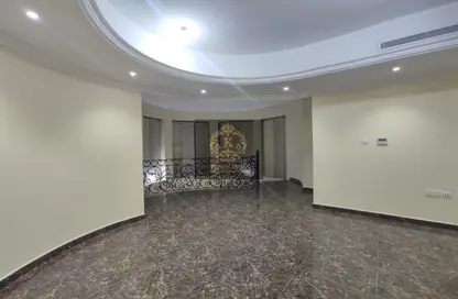 Apartment - Studio - 1 Bathroom for rent in Mohamed Bin Zayed City - Abu Dhabi