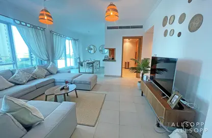 Living Room image for: Apartment - 1 Bedroom - 2 Bathrooms for sale in Aurora Tower - Marina Promenade - Dubai Marina - Dubai, Image 1