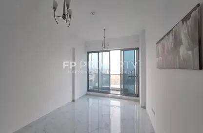 Apartment - 2 Bedrooms - 4 Bathrooms for rent in 5th Avenue - Al Furjan - Dubai