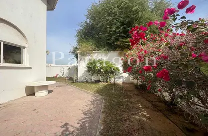 Villa - 4 Bedrooms - 5 Bathrooms for rent in Al Manara - Dubai