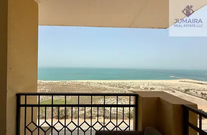 شقة - 2 غرف نوم - 3 حمامات للايجار في 4 رويال بريز - رويال بريز - قرية الحمرا - رأس الخيمة شقة - 2 غرف نوم - 3 حمامات للايجار في 4 رويال بريز - رويال بريز - قرية الحمرا - رأس الخيمة