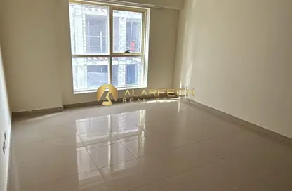 Apartment - 1 Bedroom - 2 Bathrooms for rent in Dana Tower - Jumeirah Village Circle - Dubai