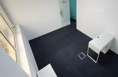 Office Space - Studio for rent in Dubai Investment Park - Dubai