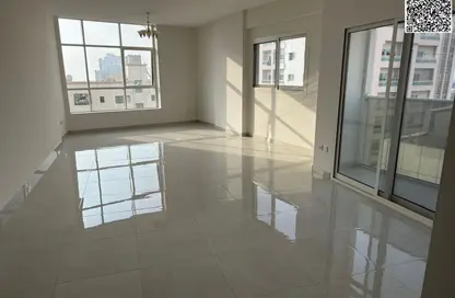Apartment - 3 Bedrooms - 4 Bathrooms for rent in Al Rumailah 2 - Al Rumaila - Ajman