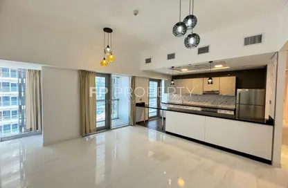 Apartment - 2 Bedrooms - 3 Bathrooms for sale in Cayan Tower - Dubai Marina - Dubai