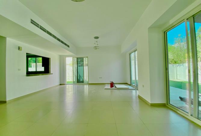15318014 - Property Image 3