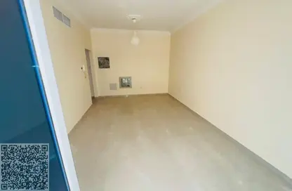 Apartment - 2 Bedrooms - 2 Bathrooms for rent in Al Jurf 2 - Al Jurf - Ajman Downtown - Ajman