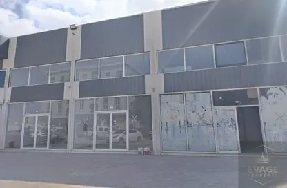 Shop - Studio - 1 Bathroom for rent in Ajman Creek Towers - Al Rashidiya 1 - Al Rashidiya - Ajman