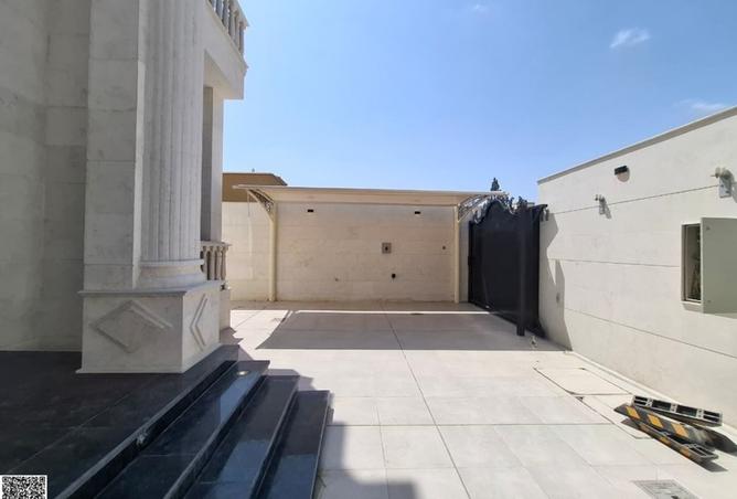 15555234 - Property Image 3