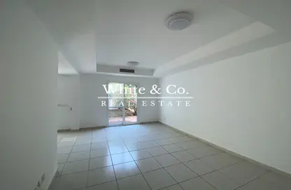 Townhouse - 2 Bedrooms - 3 Bathrooms for rent in Springs 2 - The Springs - Dubai