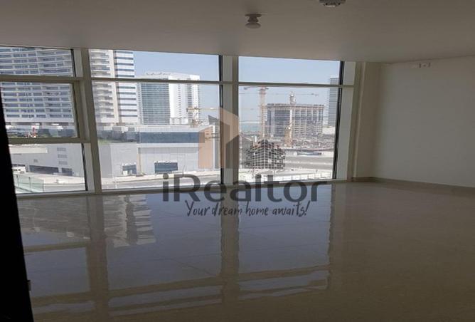 16055188 - صورة العقار 3