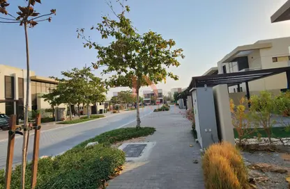 Townhouse - 3 Bedrooms - 4 Bathrooms for rent in Richmond - DAMAC Hills - Dubai