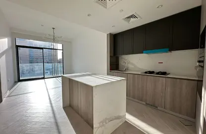 Apartment - 1 Bedroom - 2 Bathrooms for rent in Oxford Terraces 2 - Jumeirah Village Circle - Dubai