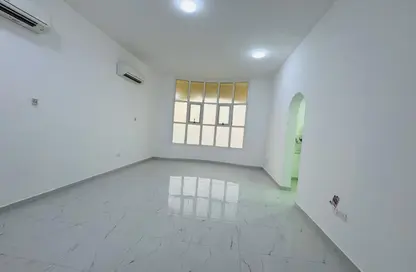 شقة - 1 حمام للايجار في مدينة الرياض - أبوظبي