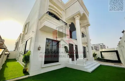 Villa - 5 Bedrooms - 7 Bathrooms for sale in Al Helio 2 - Al Helio - Ajman