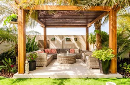 Villa - 5 Bedrooms - 7 Bathrooms for sale in West Yas - Yas Island - Abu Dhabi