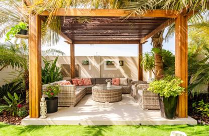 Villa - 5 Bedrooms - 7 Bathrooms for sale in West Yas - Yas Island - Abu Dhabi