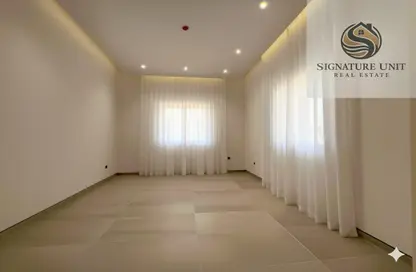 Villa - 3 Bedrooms - 5 Bathrooms for rent in Al Barsha South 2 - Al Barsha South - Al Barsha - Dubai Villa - 3 Bedrooms - 5 Bathrooms for rent in Al Barsha South 2 - Al Barsha South - Al Barsha - Dubai