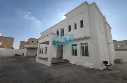 صورة لـ منزل خارجي فيلا - 5 غرف نوم - 7 حمامات للايجار في مدينة خليفة أ - مدينة خليفة - أبوظبي ، صورة رقم 1