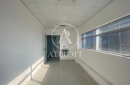 مكتب - استوديو - 1 حمام للايجار في البرقاء - أم القيوين مكتب - استوديو - 1 حمام للايجار في البرقاء - أم القيوين