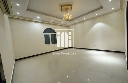 Villa - 7 Bedrooms - 7+ Bathrooms for rent in Shakhbout City - Abu Dhabi
