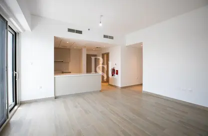 Apartment - 3 Bedrooms - 3 Bathrooms for sale in Waters Edge - Yas Island - Abu Dhabi