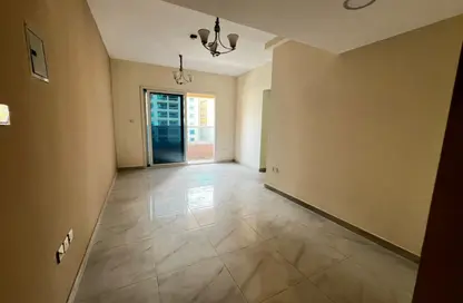 Apartment - 2 Bedrooms - 2 Bathrooms for rent in New Al Taawun Road - Al Taawun - Sharjah