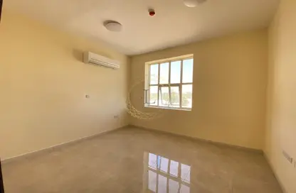 Apartment - 3 Bedrooms - 3 Bathrooms for rent in Al Meryal - Al Khabisi - Al Ain
