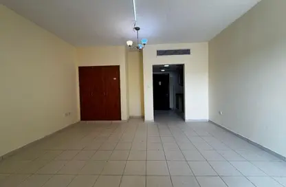 Apartment - Studio - 1 Bathroom for sale in X12 - England Cluster - International City - Dubai