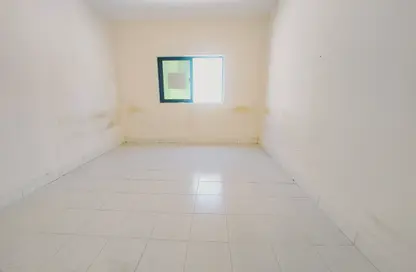 Apartment - Studio - 1 Bathroom for rent in Fire Station Road - Muwaileh - Sharjah