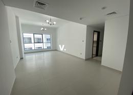صورةغرفة فارغة لـ: شقة - 2 غرف نوم - 3 حمامات للكراء في أدير 2 - السطوة - دبي, صورة 1